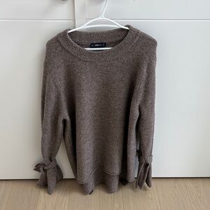 Zara Women's Taupe Crew Neck Sweater